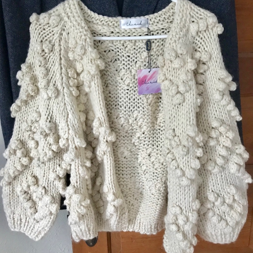 Chicwish - heart Pom Pom cardigan